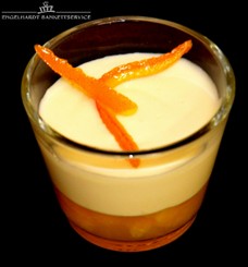 Orangenmousse  im Glas