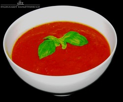 Florentiner Tomatensuppe mit frischem Oregano