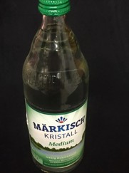 Märkisch Mineralwasser medium, 0,7 Liter Flasche